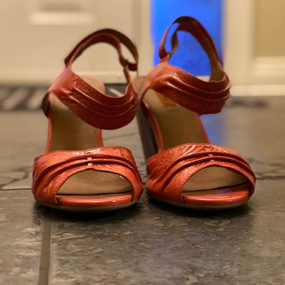 Miz Mooz Marine Pink Heels